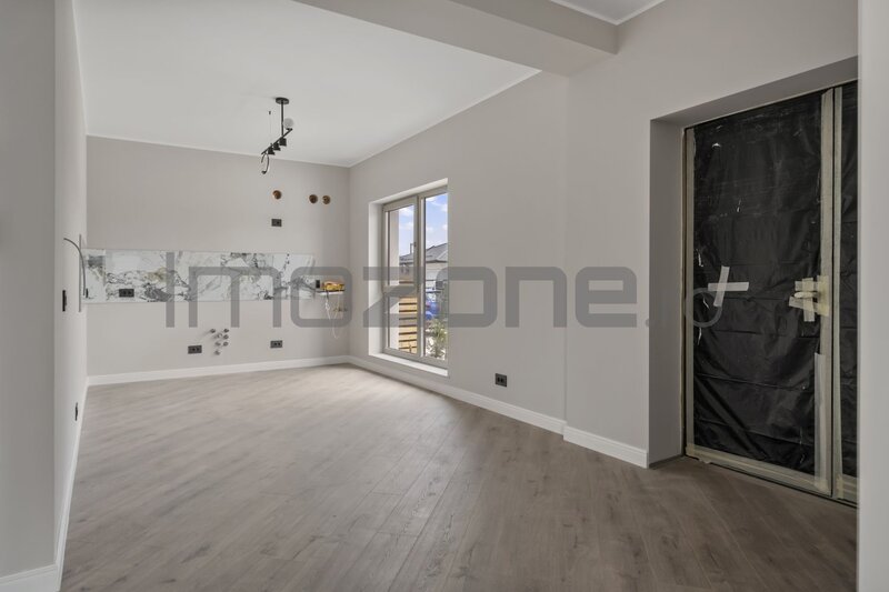 Otopeni Vila - 4 camere,  situata in Otopeni, 131mp utili, teren 350mp, 2 locuri parcare