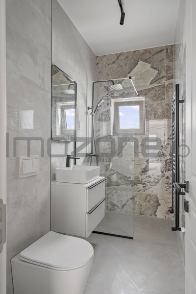 Otopeni Vila - 4 camere,  situata in Otopeni, 131mp utili, teren 350mp, 2 locuri parcare